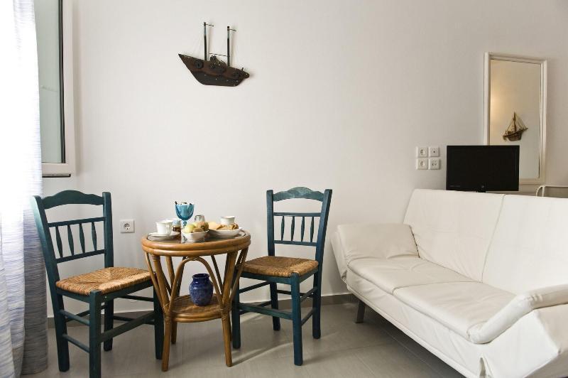Tsakanos Home Adamantas  Exteriér fotografie